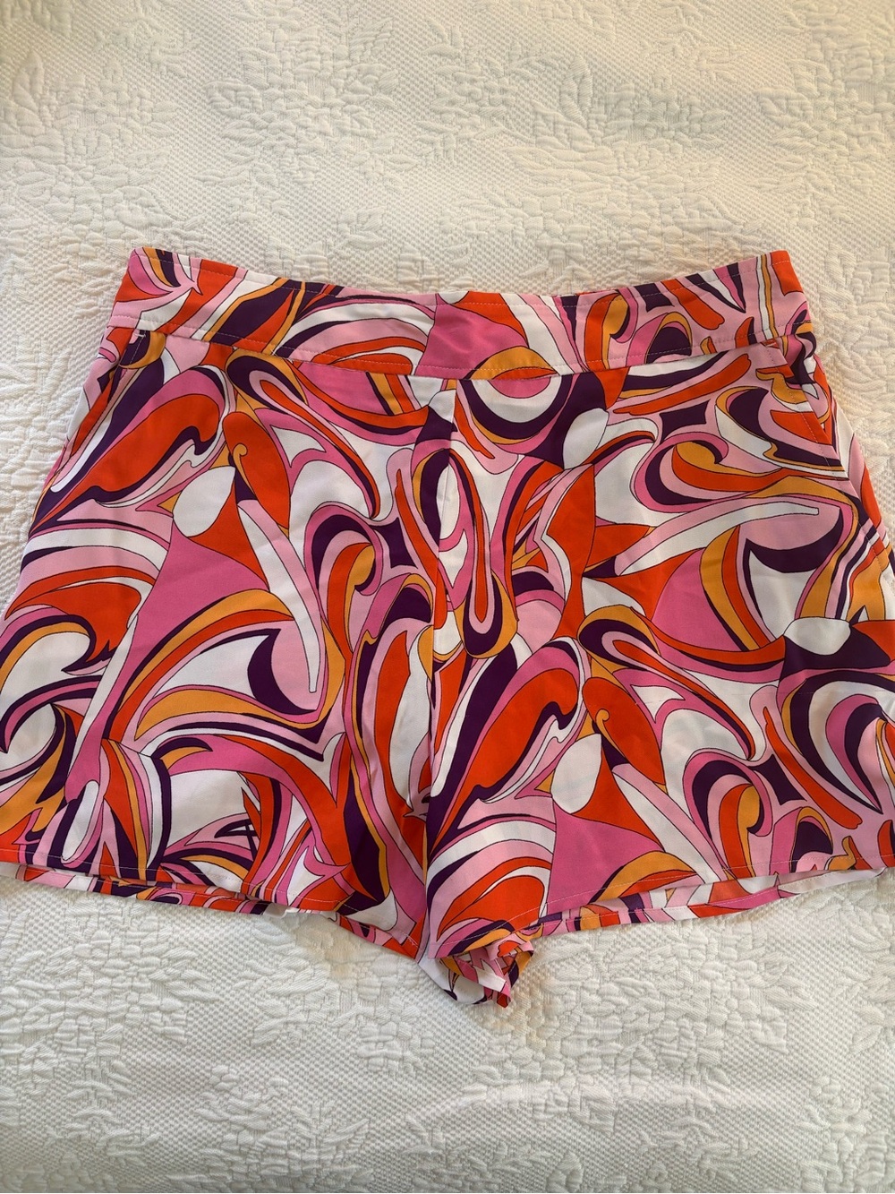 Express High Waist Swirl Print Shorts in Pink, Orange & Purple (size L)